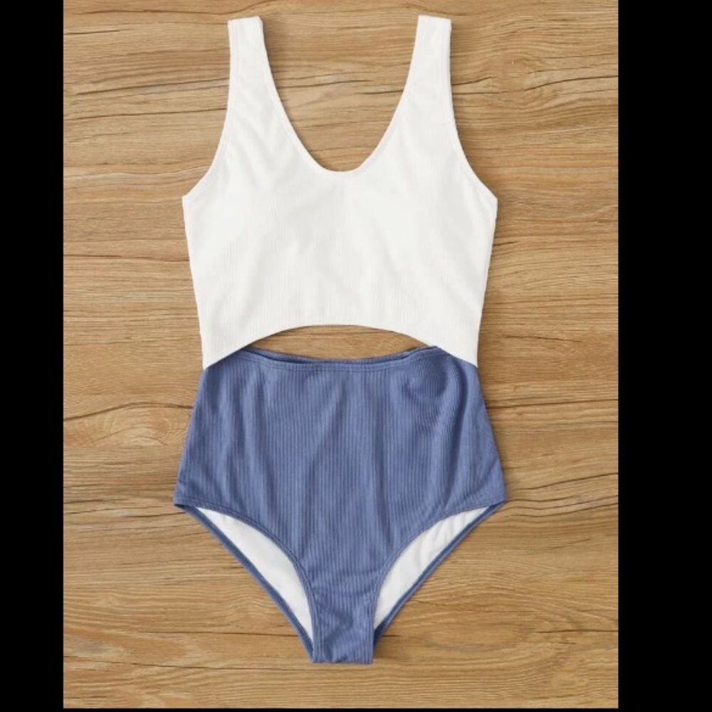 Two tone cut out one piece swimsuit